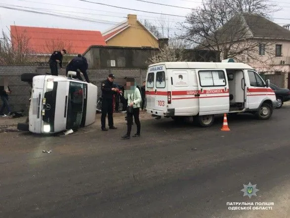 В результаті ДТП в Одесі постраждало 11 осіб, серед яких дитина