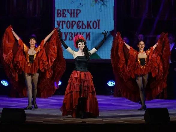 artisti-budapeshtskogo-teatru-vlashtuyut-vechir-muziki-u-natsionalniy-opereti-ukrayini