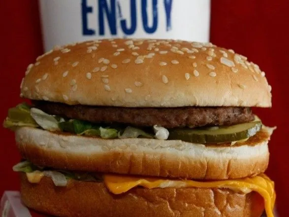 Росспоживнагляд оштрафував McDonald's за зайві калорії