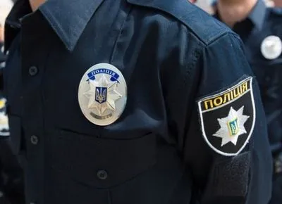 Атаковал с ножом: мужчина ранил трех полицейских в Черкассах