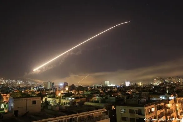 "Большая семерка" выступила с совместным заявлением относительно авиаударов западной коалиции в Сирии