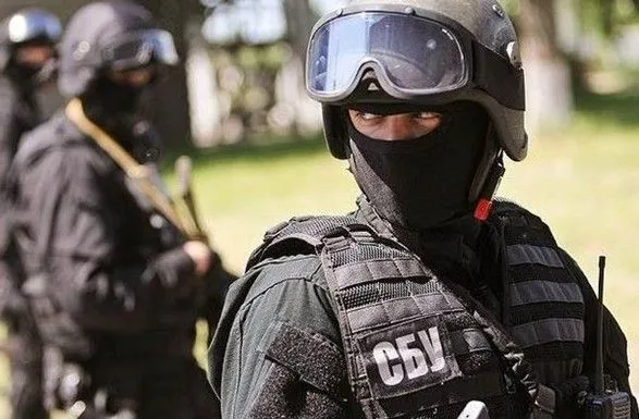 За 3,5 года СБУ предупредила более 400 попыток террористических атак - Порошенко