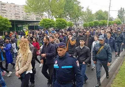 Протесты в Армении: задержаны почти 200 активистов