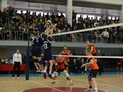 Волейболисты "Баркома" выиграли второй финальный матч чемпионата Украины