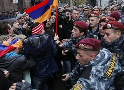 Протесты в Армении: количество задержанных возросло до 232