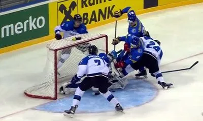 Хоккеисты сборной Украины провели второй поединок на ЧМ в Литве