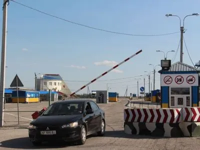 Задержанного в Крыму харьковчанина увезли из спецприемника в неизвестном направлении