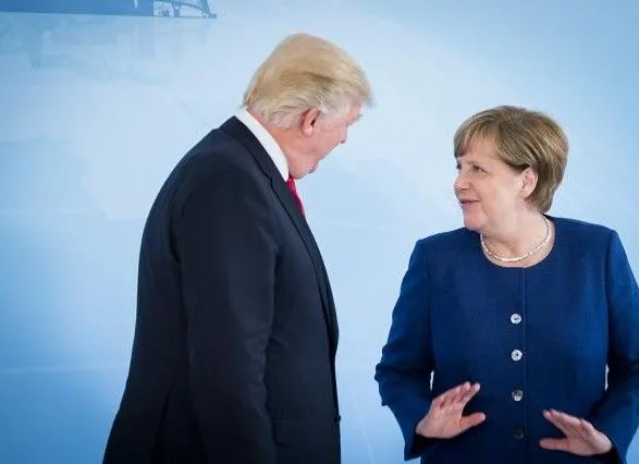 Меркель: рішення про введення мит на продукцію з ЄС лишається за президентом США