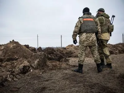 За сутки боевики выпустили 50 мин по украинским позициям на Донбассе