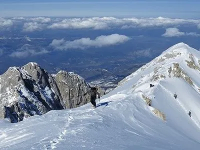 Непогода в Альпах унесла уже 10 жизней