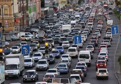 Патрульна поліція Києва інформуватиме водіїв про затори на дорогах