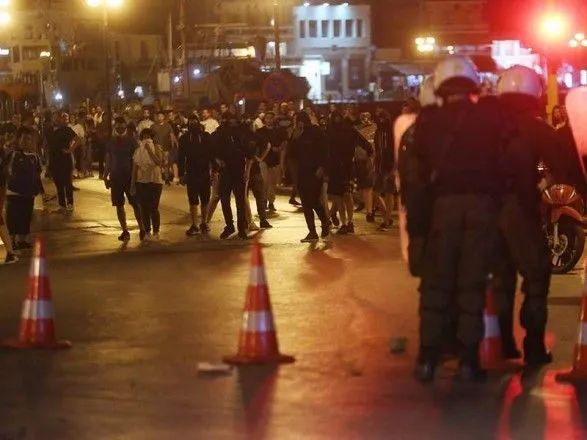 Ультраправі екстремісти напали на журналістів на грецькому Лесбосі