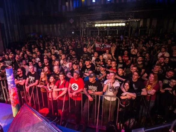 Полиция открыла уголовное производство из-за нацистской символики на концерте в Киеве