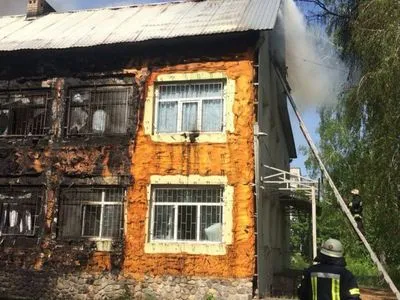 В Харькове загорелся бывший детский сад