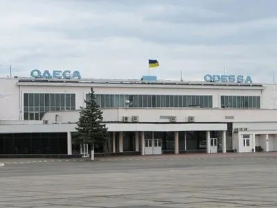 В Одесі здійснив екстрену посадку літак, який летів з Києва до Греції