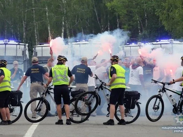 Бійка фанів, поранені та пожежа: як поліція Києва готується до фіналу Ліги Чемпіонів