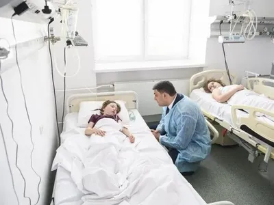 Состояние госпитализированных детей в Черкассах стабильно - Гройсман