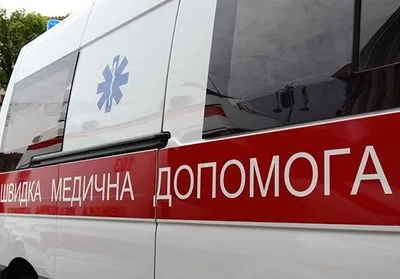 В Днепропетровской области на школьной линейке стало плохо 16 детям