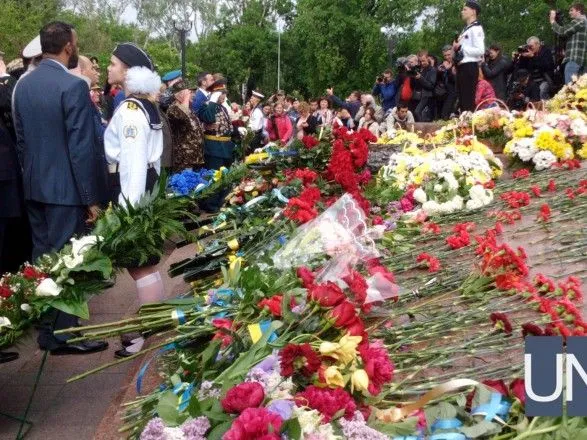 Советская символика, перепалки и "Слава Путину": как прошло 9 мая в Одессе