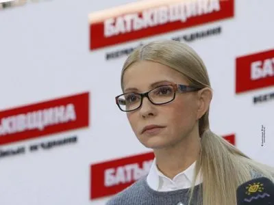 Експерти: Тимошенко перемагає у першому турі президентських виборів і виходить у другий тур