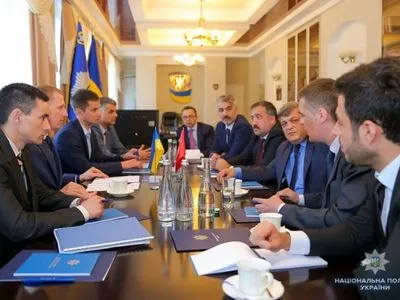 Полицейские Украины и Турции договорились о совместном противодействии ОПГ