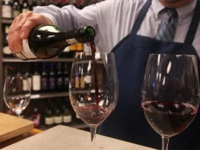Українці за місяць випивають понад півмільйона пляшок грузинського вина