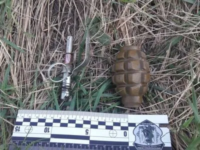В Луганской области пограничники обезвредили 25-метровую растяжку с гранатой