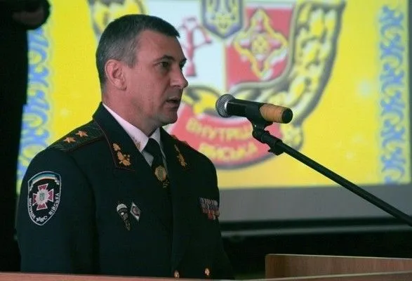Захист Януковича обіцяє завтра забезпечити допит екс-командувача ВВ МВС Шуляка