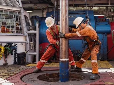 Китай выступил против работ "Роснефти" на шельфе у берегов Вьетнама