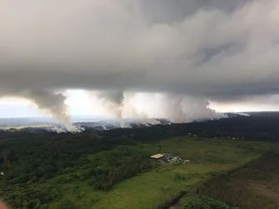 На Гавайях произошло взрывное извержение вулкана