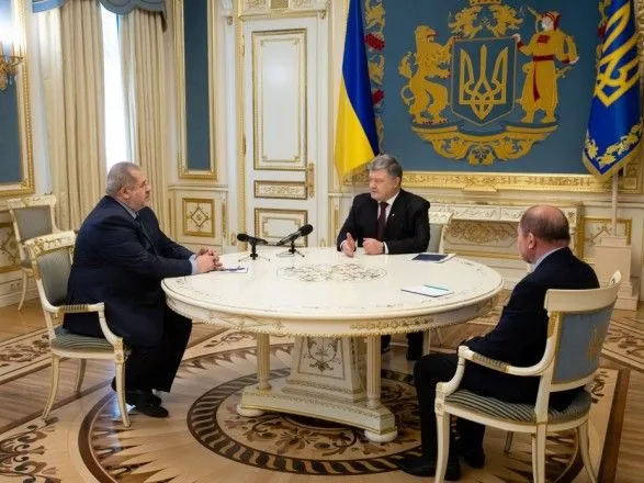 Порошенко анонсировал появление в Украине закона о коллаборационистах