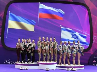 Українські гімнастки вибороли чотири медалі у фіналах Гран-прі