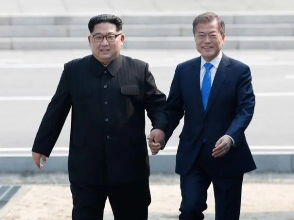 КНДР пригрозила повністю заморозити діалог із Південною Кореєю