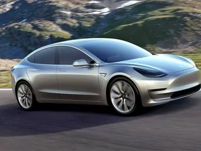 Маск анонсував новий електрокар Tesla з двома моторами