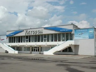 Управлінська криза в "Украерорусі" та бездіяльність Омеляна заблокували роботу ужгородського аеропорту - Москаль