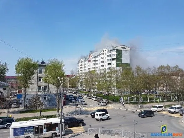 В Южно-Сахалинске введен режим ЧС из-за пожара в жилом доме