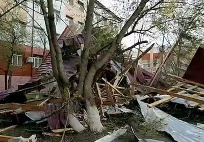 У Тюменській області 40 осіб постраждали від сильного буревію