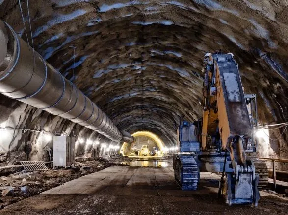 Бескидский тоннель: что даст Украине новое "окно в Европу"