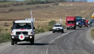 Красный Крест отправил на Донбасс более 400 т гумпомощи