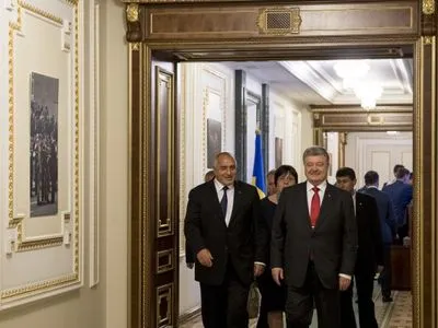 Порошенко: Украина надеется на поддержку Болгарии в ее стремлении к ЕС