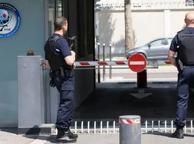 Во Франции бывших сотрудников спецслужб обвинили в шпионаже в пользу Китая