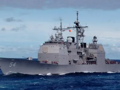 Пентагон на тлі заяв Китаю повідомив, що США продовжать операції у Південно-Китайському морі