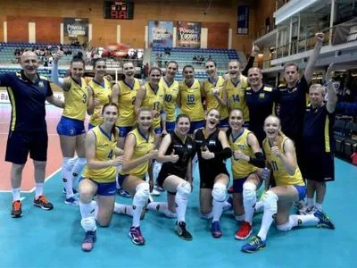 Украинские волейболистки одержали первую победу в Золотой Евролиге