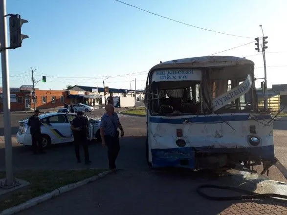 Автобус із гірниками потрапив у ДТП у Кропивницькому: з'явилися нові подробиці