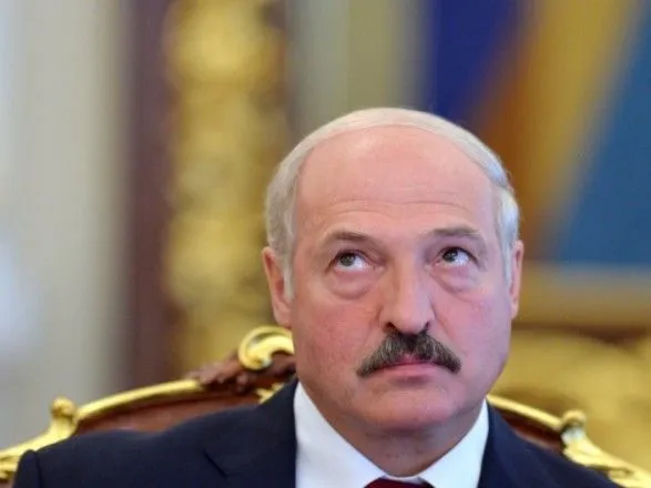 Помічника Лукашенка затримали на 200 тис. дол. хабара