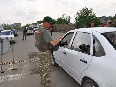 Графік роботи КПВВ на Донбасі змінили з 1 червня