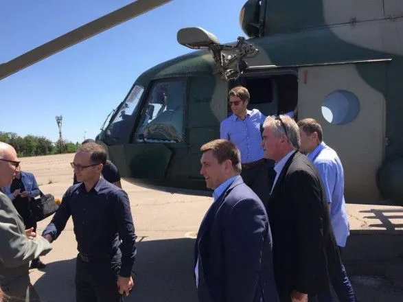 Голови МЗС України і Німеччини прибули до Маріуполя