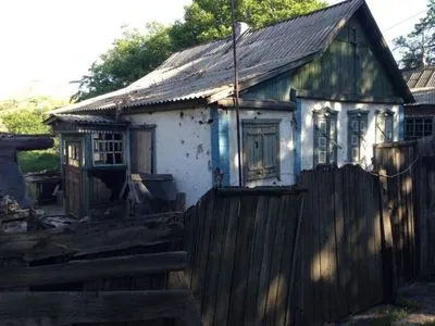 МінТОТ: бойовики "випалюють" будинки жителів Південного на Донеччині