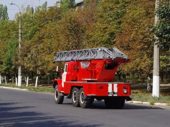 Чиновники столичного ГСЧС получили взятку в виде списанного пожарного "ЗИЛа"