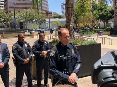 CBS: в Сан-Диего неизвестный открыл стрельбу на улице